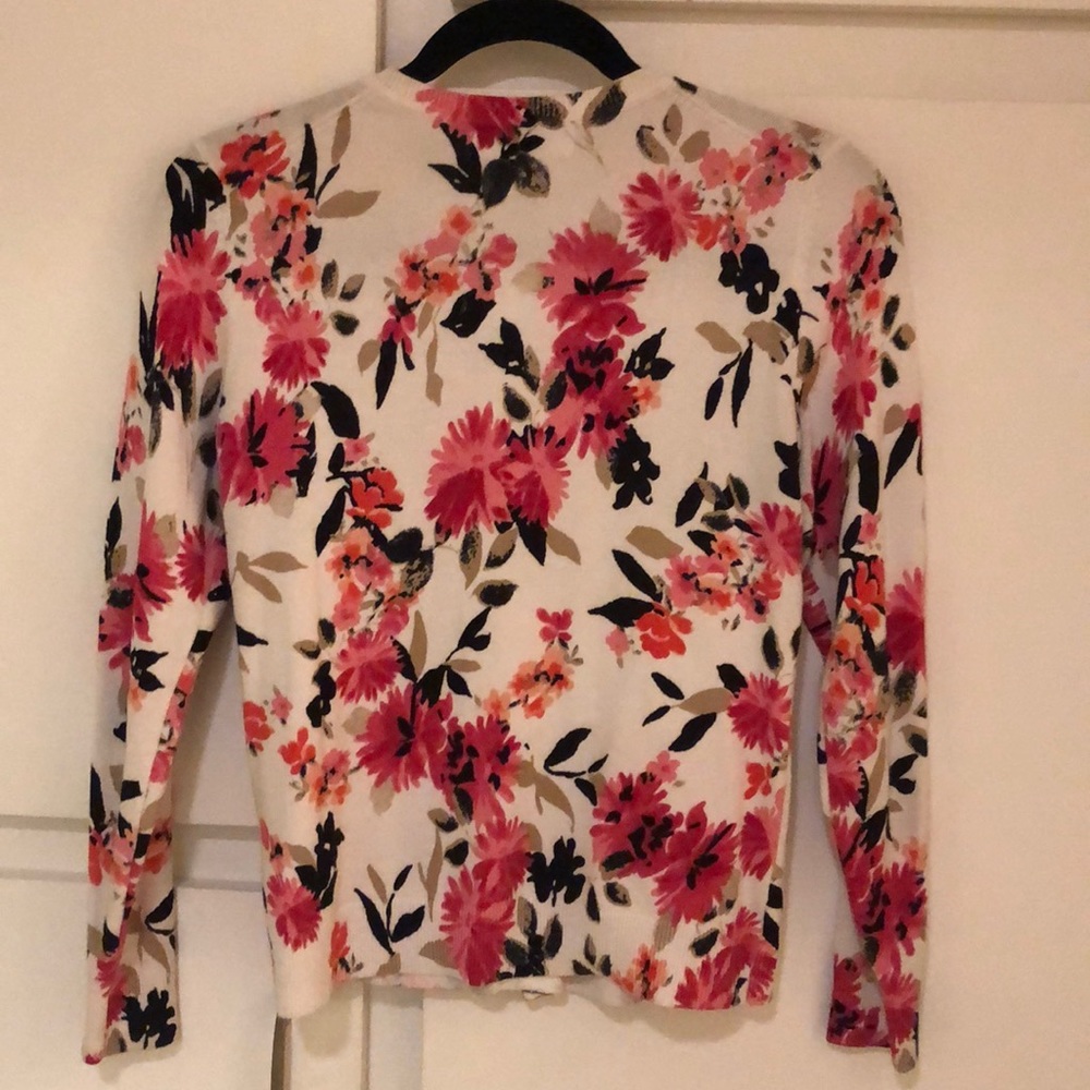 Cardigan - Picture 2 of 4